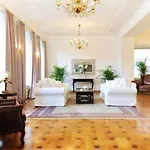 Bristol Ξενοδοχείο 4*