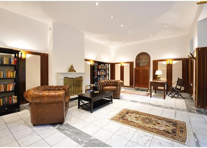 Bristol Hotel 4*