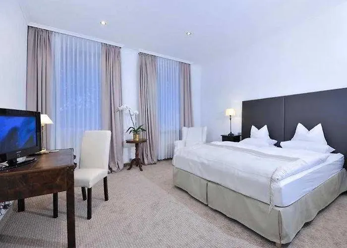 Hotel Bristol 4*