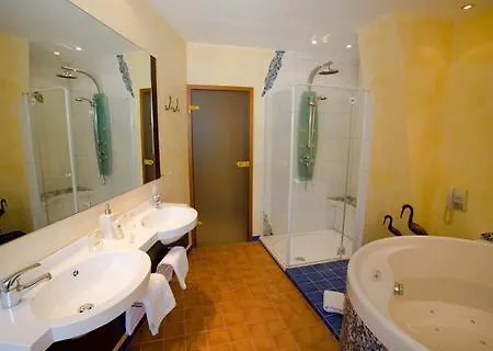 Bristol Hotel 4*