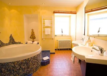 Hotel Bristol