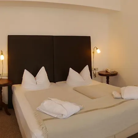 Bristol Hotel 4*