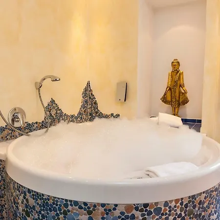 Bristol Szálloda 4*