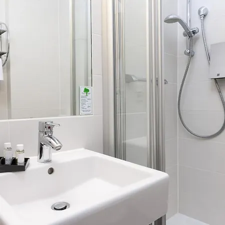 Bristol Hotel 4*